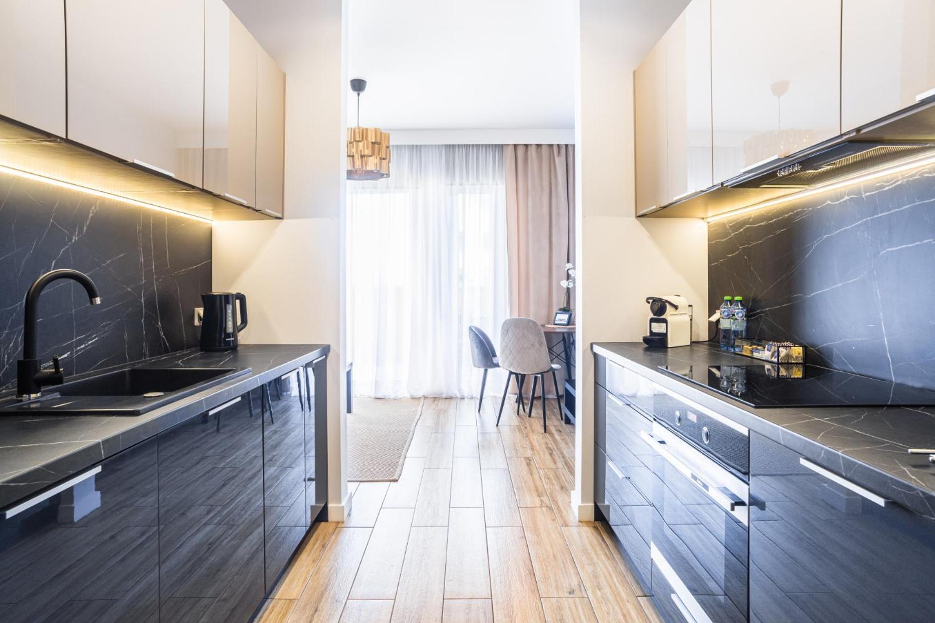 Apartamenty Ceglana Park -Parking W Hali Garazowej- Piekne Nowe Osiedle Katoviçe Dış mekan fotoğraf
